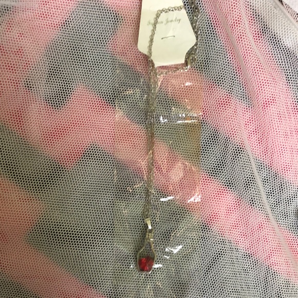 Necklace - Picture 2 of 3